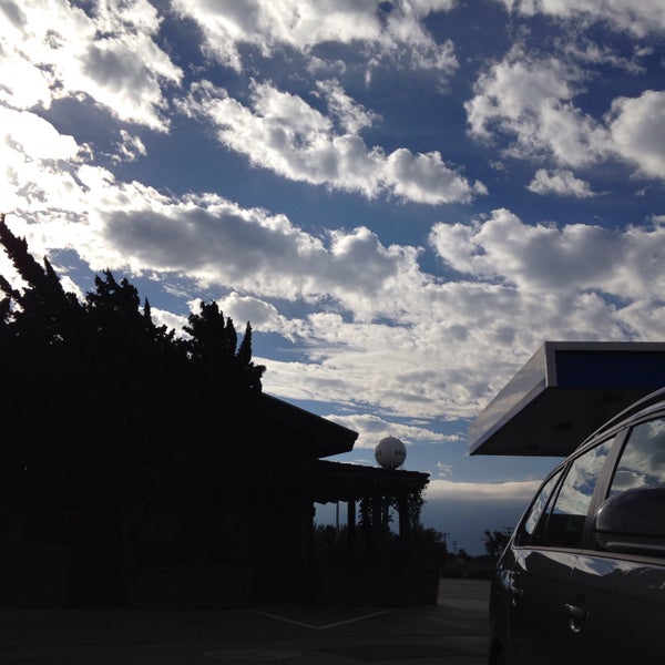Beacon (Now Closed) Fuel Station in Gonzales