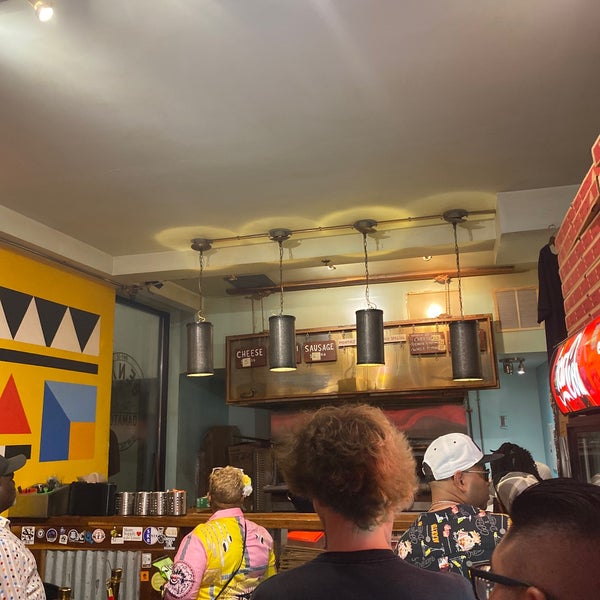 Benny Damato's Pizzeria in Norfolk