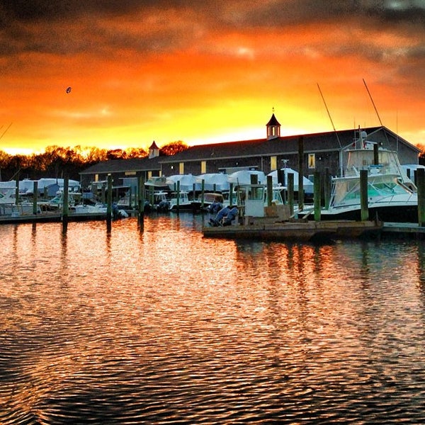 Oyster Harbors Marine 100 visitors