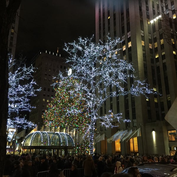 Photo taken at Rockefeller Center by Marcia G. on 12/13/2014
