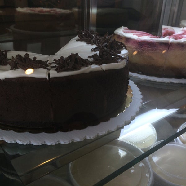 6/25/2015에 Ceren E.님이 Melo Cheesecakes &amp; Cookies에서 찍은 사진