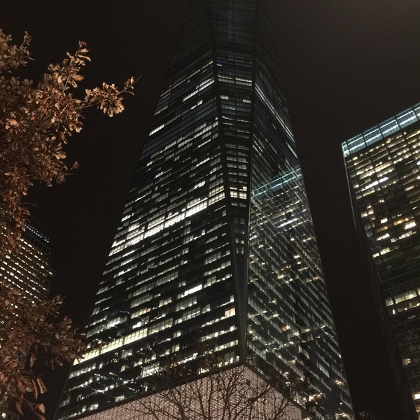 12/8/2015 tarihinde Ray L.ziyaretçi tarafından One World Trade Center'de çekilen fotoğraf