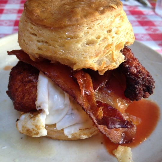 Pies 'n' Thighs Williamsburg 554 tavsiye