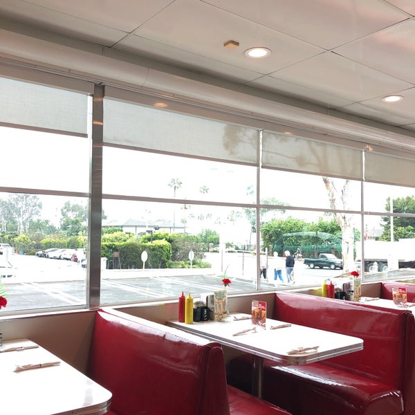 Photo taken at Ruby&#39;s Diner by Phillip K. on 7/26/2018