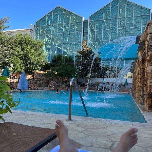 Outdoor Pool Gaylord Texan Grapevine, TX