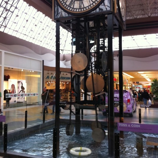 Water Clock in Woodgrove Centre Scenic Lookout in Nanaimo