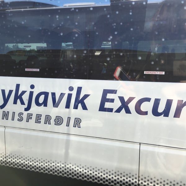 Снимок сделан в Reykjavík Excursions пользователем Emma B. 7/7/2016