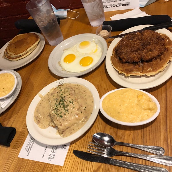 Classic American comfort food at Eddie's Place