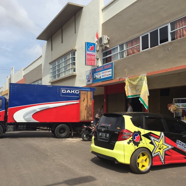 Photos At Dakota Cargo Batam Campaign Office