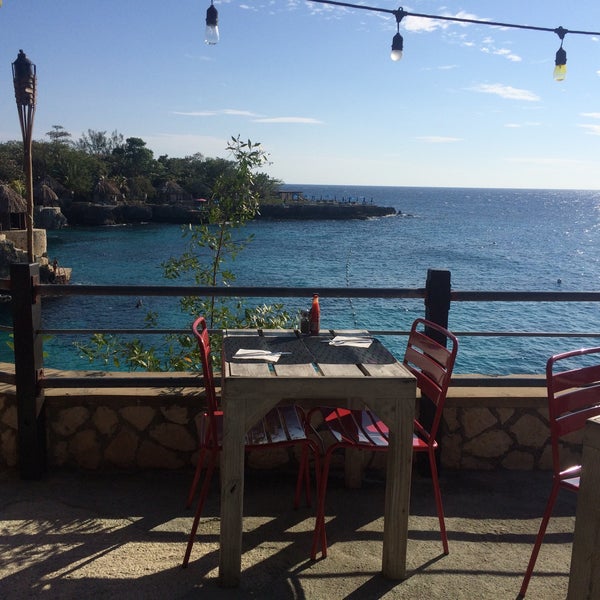 Push Cart Caribbean Restaurant