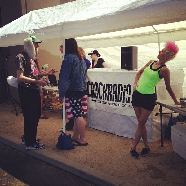 Photos at Mugs Away Saloon 3 tips from 182 visitors