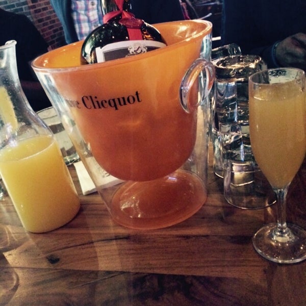 Great for brunch with friends! Dj was on point! #$14.50bottomlessmimosas