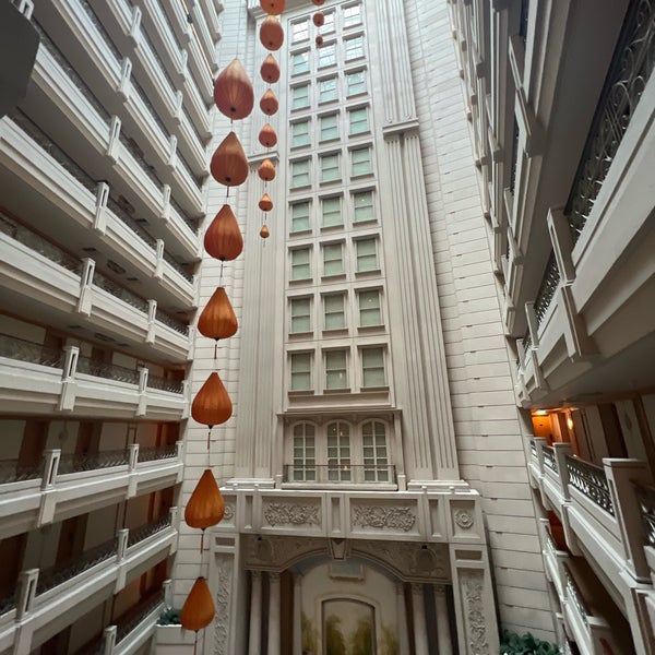 Das Foto wurde bei Renaissance Riverside Hotel Saigon von N787US am 6/17/2023 aufgenommen