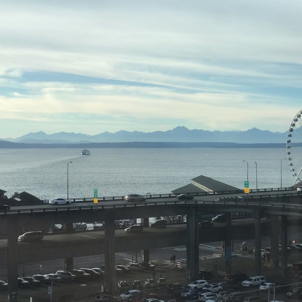 Das Foto wurde bei The Alexis Royal Sonesta Hotel Seattle von Greg S. am 11/11/2018 aufgenommen