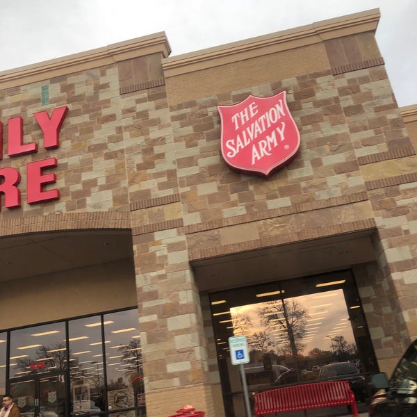 Salvation army family store jobs