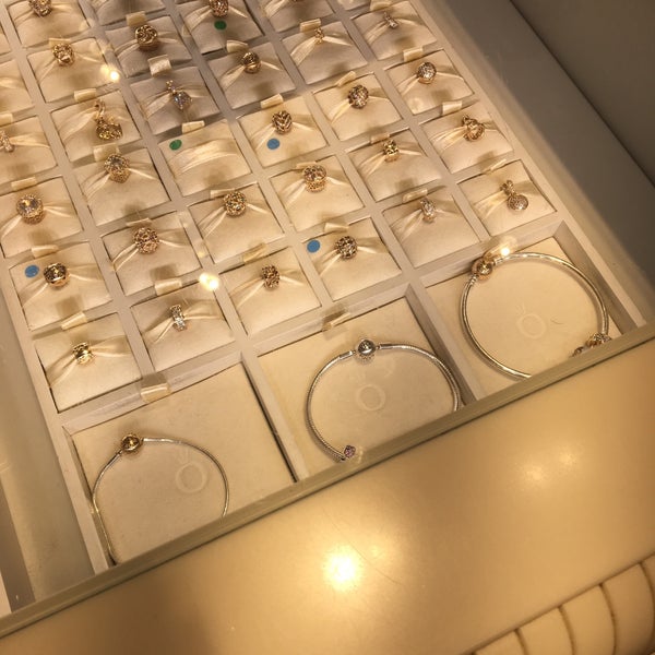 Pandora Store Charleston Sc