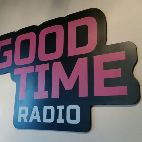Foto diambil di Good Time Radio oleh Jan M. pada 7/25/2016