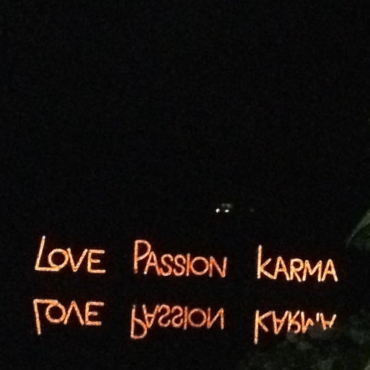 Photo prise au LPK Waterfront (Love Passion Karma) par Andrey R. le11/30/2012