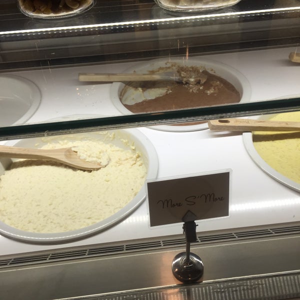 Das Foto wurde bei Rice Creamery von Nouf am 5/3/2015 aufgenommen