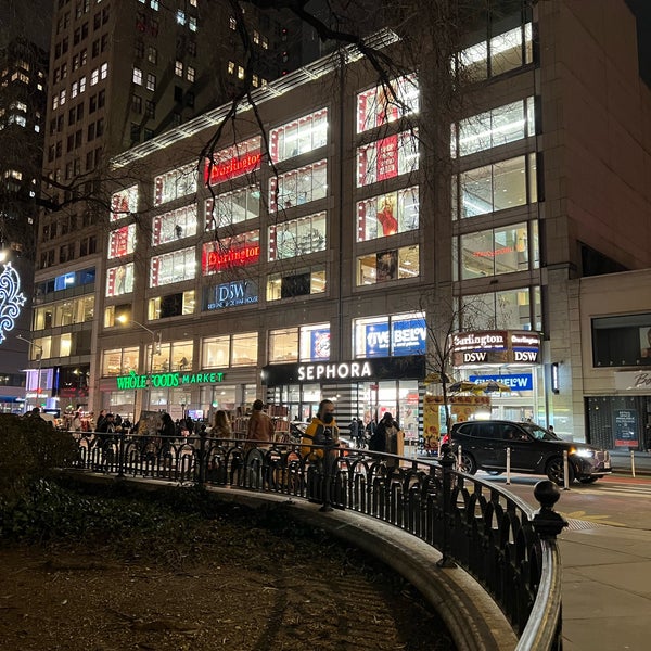 Dsw on top 14th street