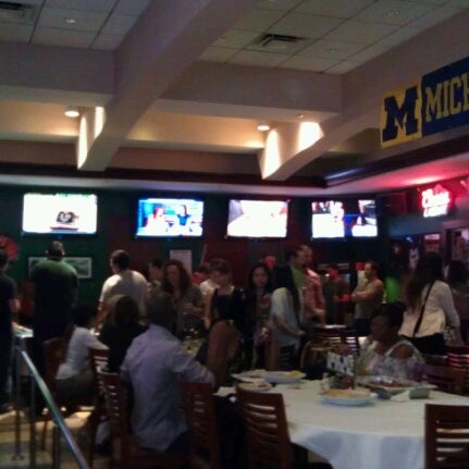 Photo taken at Upper Deck Ale &amp; Sports Grille by Pepper on 11/30/2012