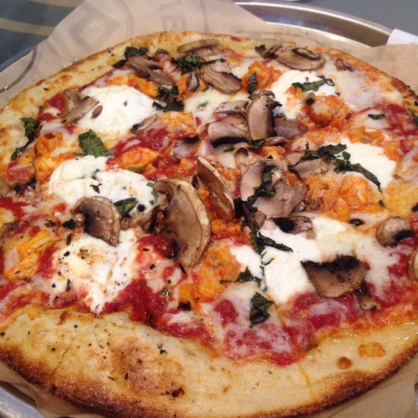 Photos At Pieology Pizzeria Gateway Courtyard Fairfield Ca