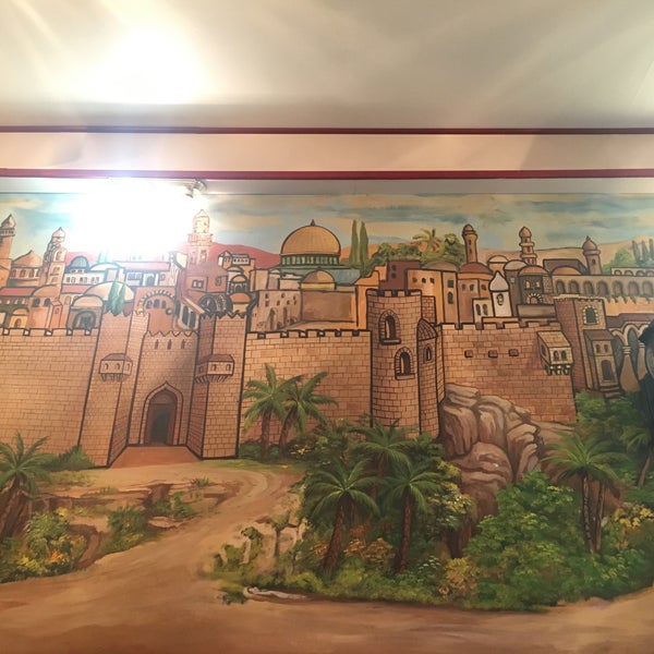 1/21/2017에 Mari님이 Old Jerusalem Restaurant에서 찍은 사진