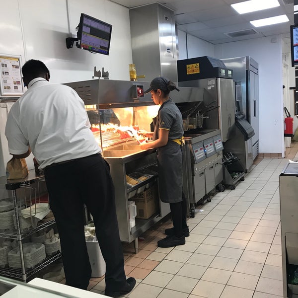 Photo taken at McDonald&#39;s by Kathy M. on 7/27/2019