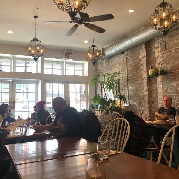 3/17/2019 tarihinde Alexa S.ziyaretçi tarafından Fob Restaurant'de çekilen fotoğraf