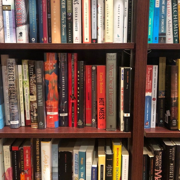 12/28/2019 tarihinde Alexa S.ziyaretçi tarafından Housing Works Bookstore Cafe'de çekilen fotoğraf
