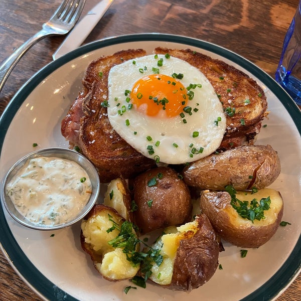 Seattle area American & Bar Food