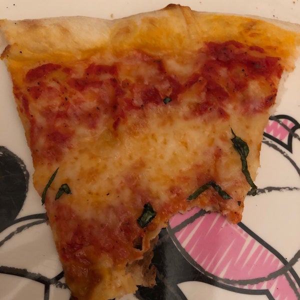 Das Foto wurde bei Colarusso&#39;s Coal Fired Pizza von Jacqueline T. am 3/2/2019 aufgenommen
