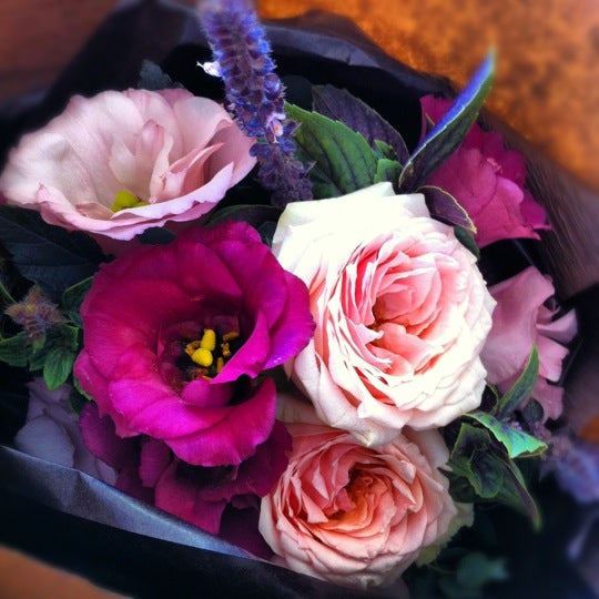 青山フラワーマーケット 横浜市の生花店