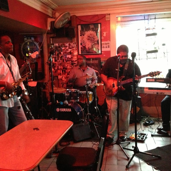 Bullet's Sports Bar Sports Bar in New Orleans