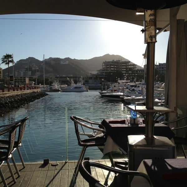 3/18/2013 tarihinde Martin B.ziyaretçi tarafından Golden Zone Cabo'de çekilen fotoğraf