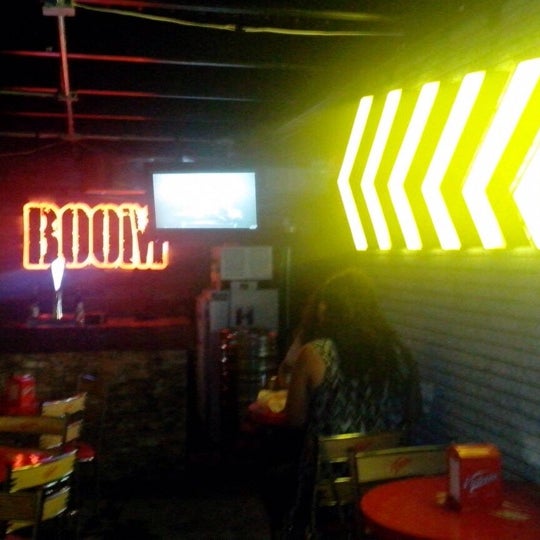 Photo taken at Boom Urban Grill &amp; Bar by Antonio R. on 8/9/2014