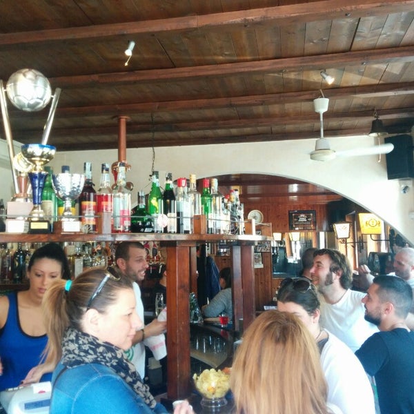5/1/2014 tarihinde Gianlu C.ziyaretçi tarafından Bar Magic'de çekilen fotoğraf