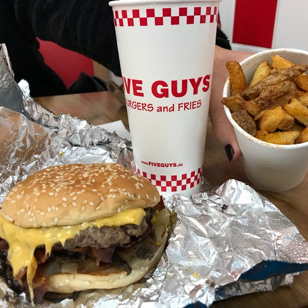Absolutely awesomeness! The burgers are to die for and the fries are mouth watering!!! Taste is the same you’d find in the US.