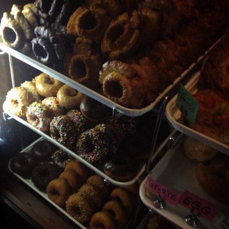If you want a fresh, tasty donut (cake, yeast, old-fashioned, jelly, cinnamon roll or fritter) then step up to the double-wide case where the glazed, sprinkled, frosted or unadorned confections await.