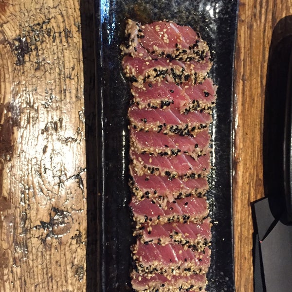 Photo taken at Monster Sushi by Montse V. on 12/6/2015