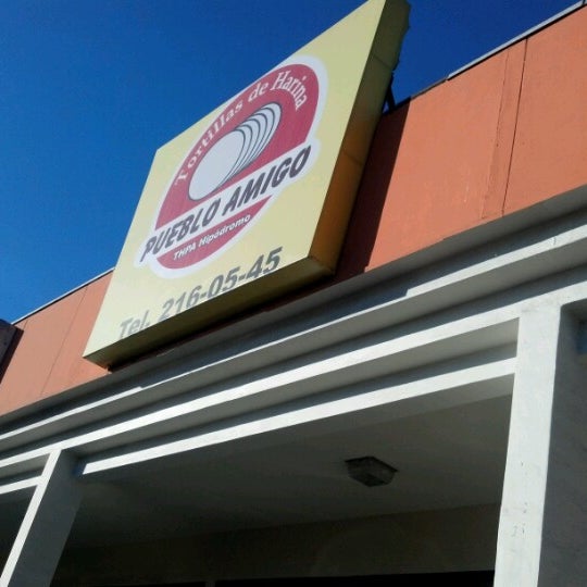 Photos à Tortillas De Harina Pueblo Amigo Hipódromo Tijuana, BasseCalifornie du Nord