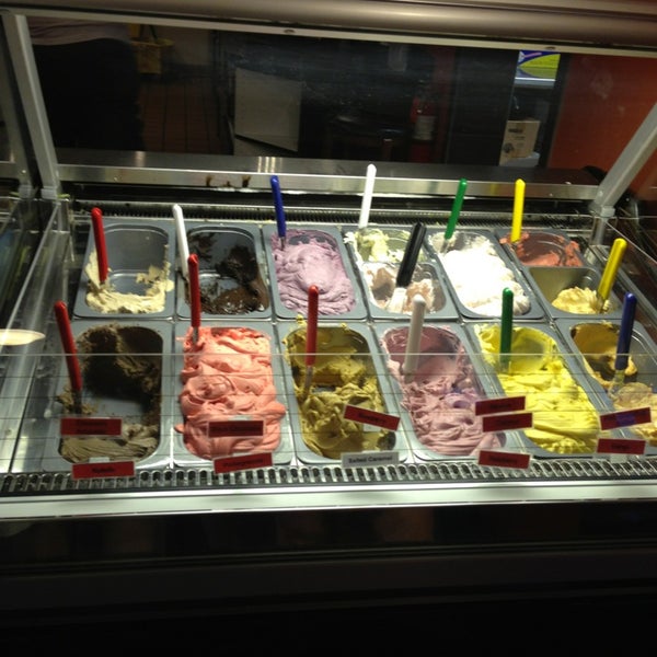 Jackson's Coffee & Gelato (Now Closed) Lyn Lake 822 W Lake St