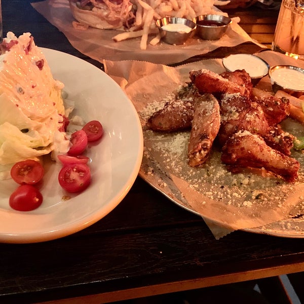 5/23/2021にAnthony C.がHenry&#39;s Midtown Tavernで撮った写真