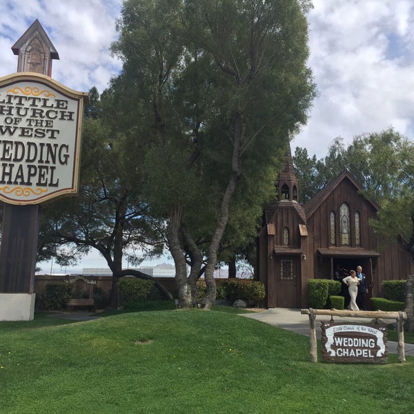 Foto diambil di Little Church of the West oleh Anthony C. pada 3/25/2017