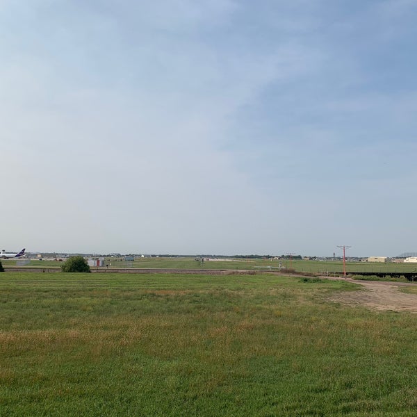 Photo taken at Sioux Falls Regional Airport (FSD) by Anthony C. on 9/10/2021