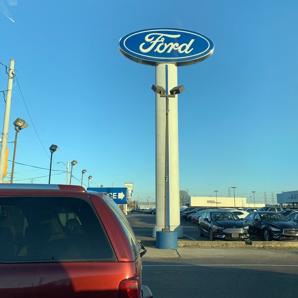 Memphis Tennessee Ford Dealership