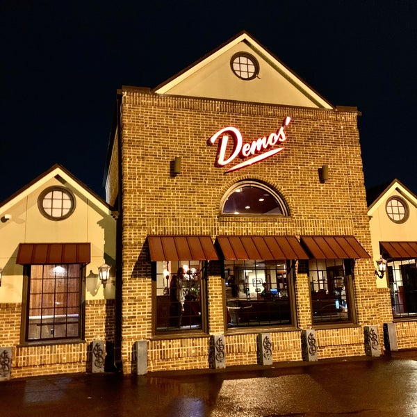 Photo taken at Demos&#39; Restaurant by Anthony C. on 11/27/2022