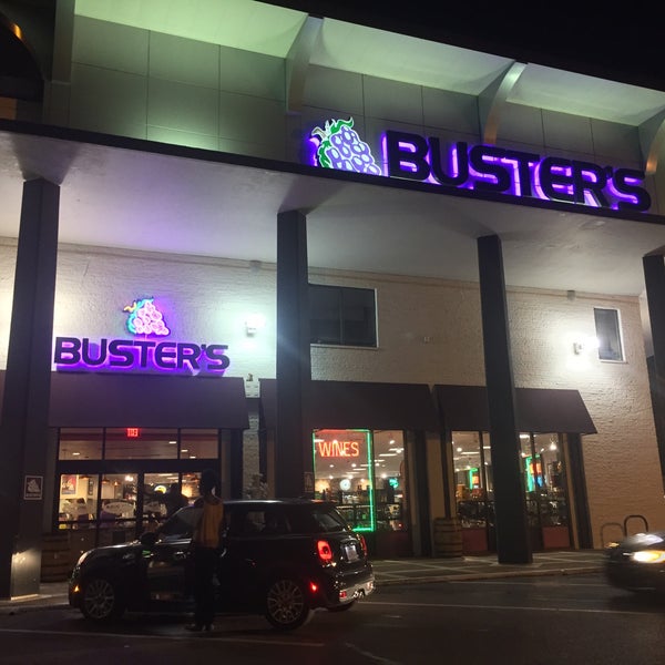 Photo taken at Buster&#39;s Liquors &amp; Wines by Anthony C. on 7/23/2016