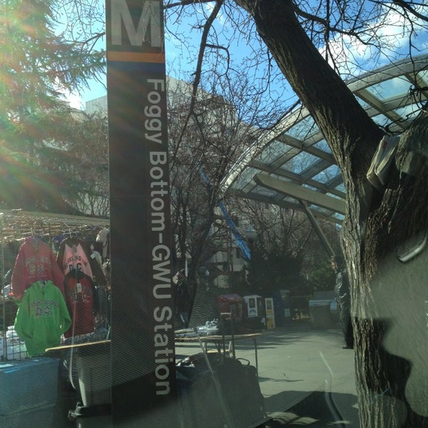 Foggy Bottom Gwu Metro Station George Washington University 44