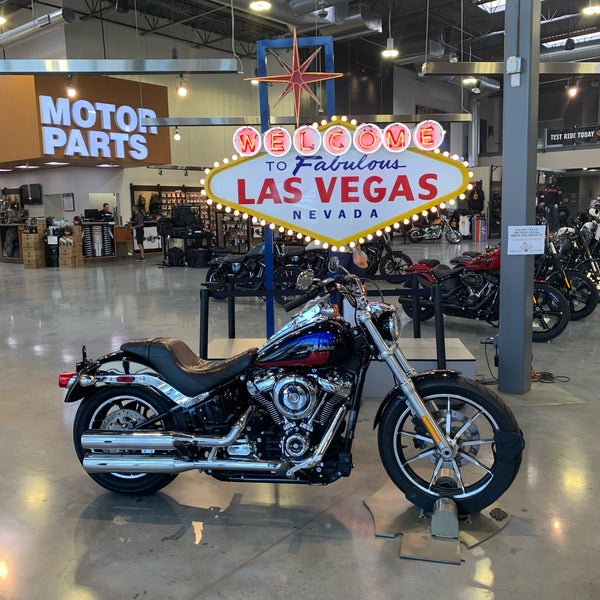 Photo taken at Las Vegas Harley-Davidson by Anthony C. on 9/3/2022